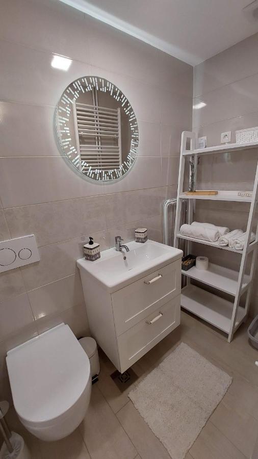 Apartma Rizana Dekani ภายนอก รูปภาพ